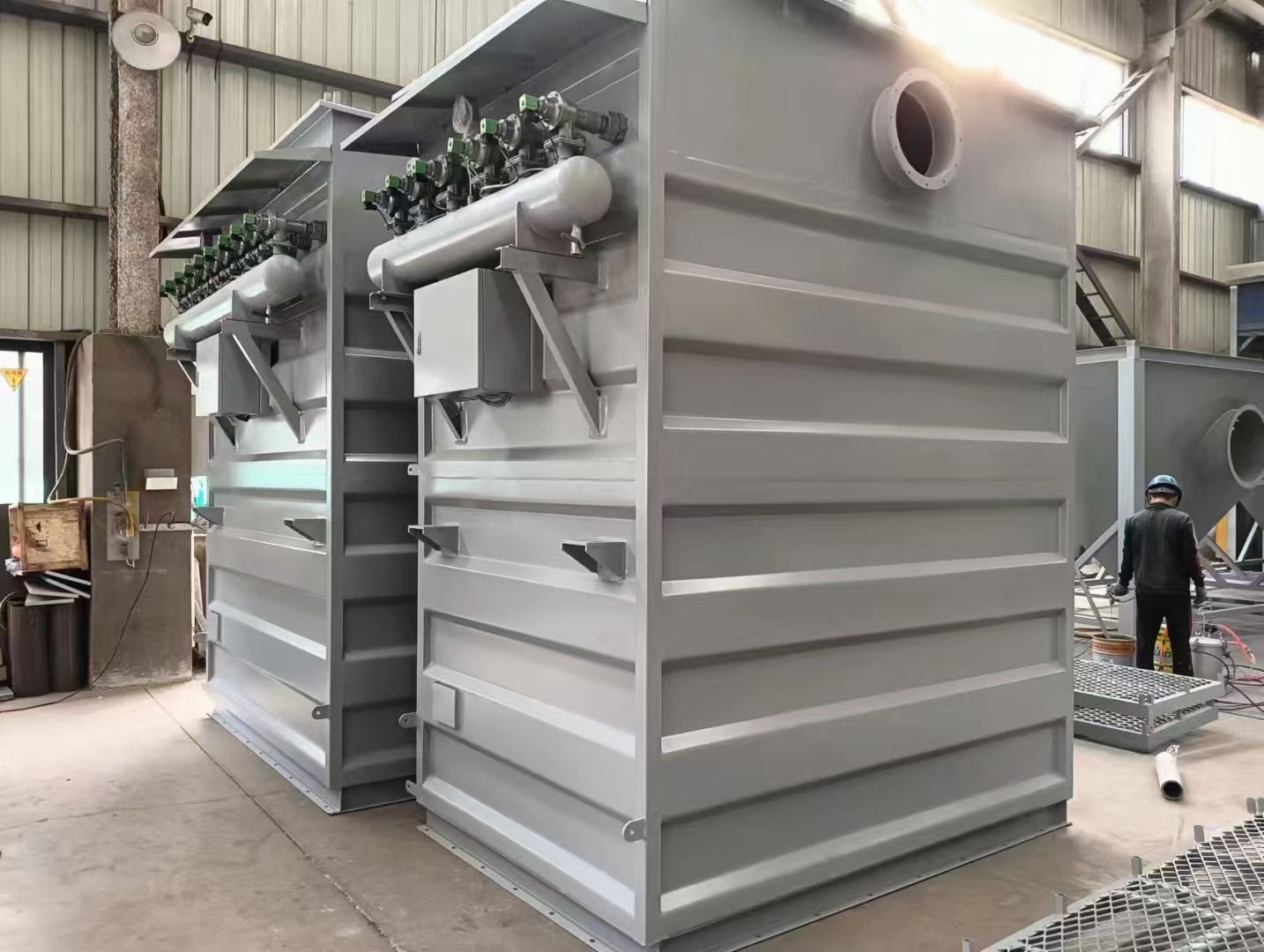 Packaged environmental odor control unit