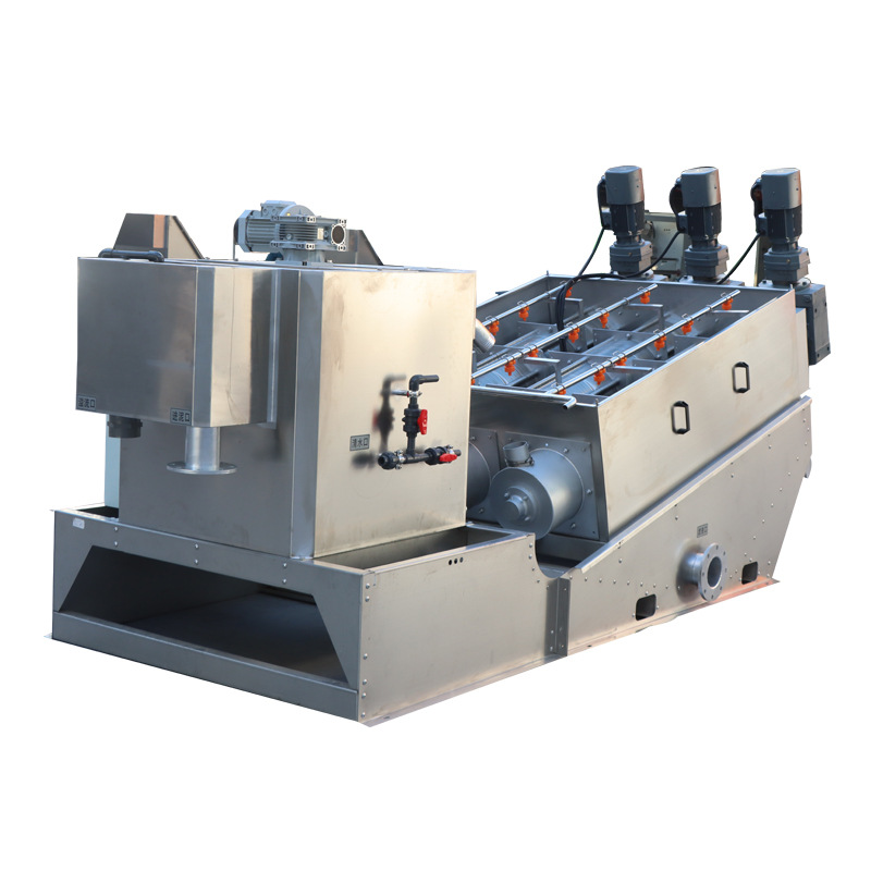 Screw press sludge dewatering machine